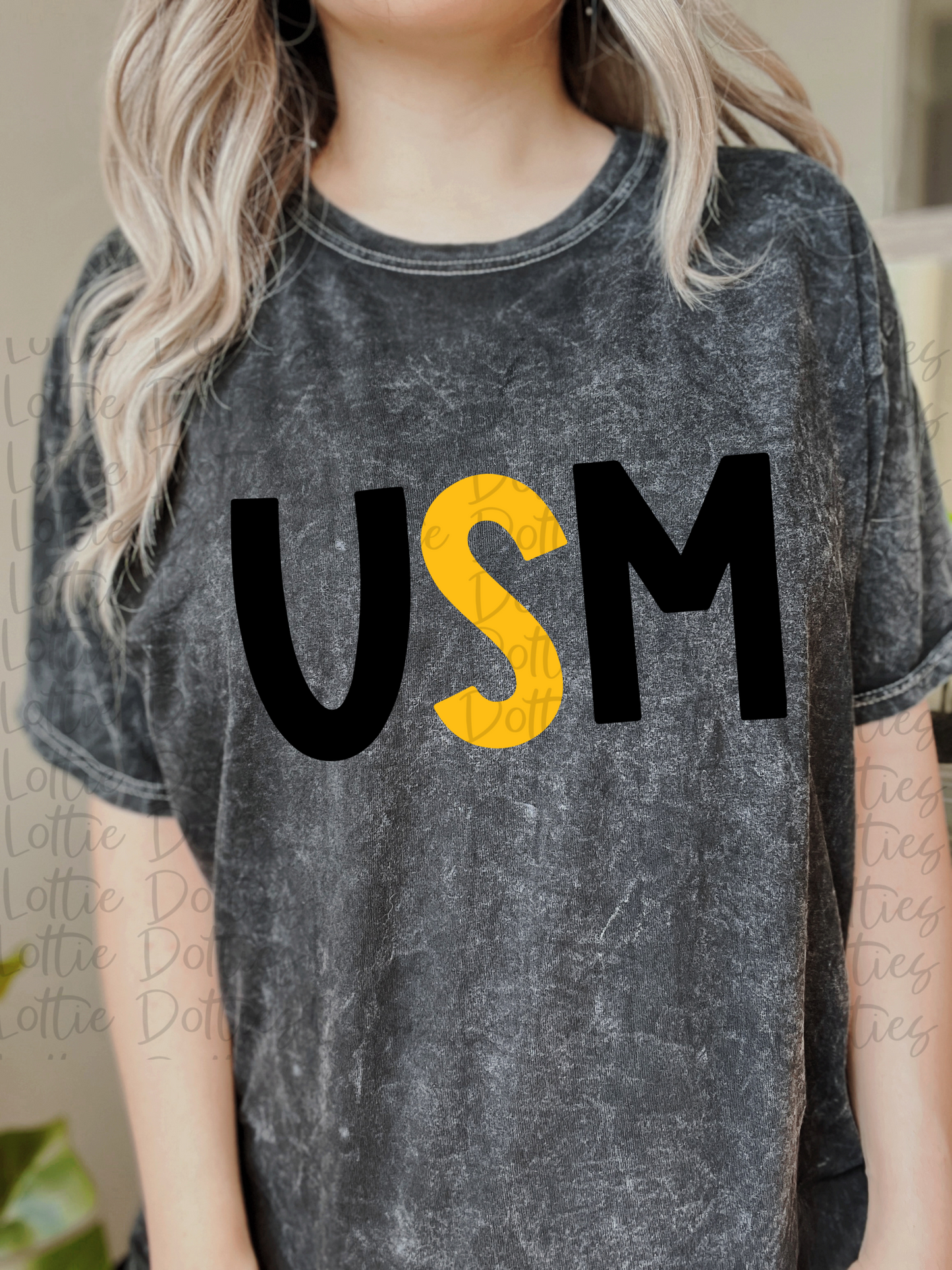 USM PNG - USM Filled Sublimation - Digital Download - Black and Gold